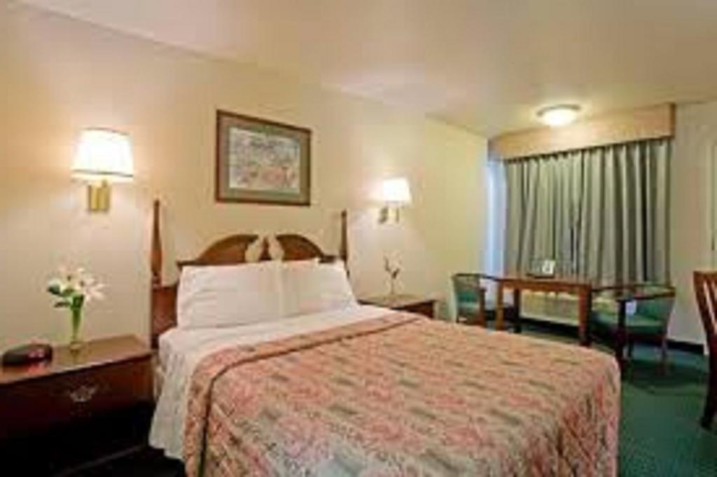 Best Inn Wellsville Номер фото